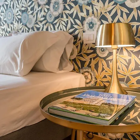 Blooms Botanical Vendégház 3*