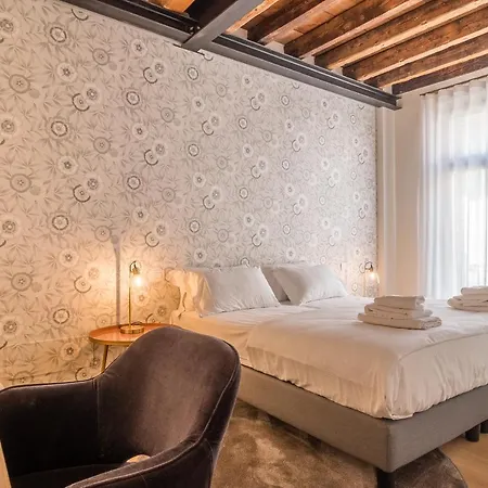 Blooms Botanical 3* Padova